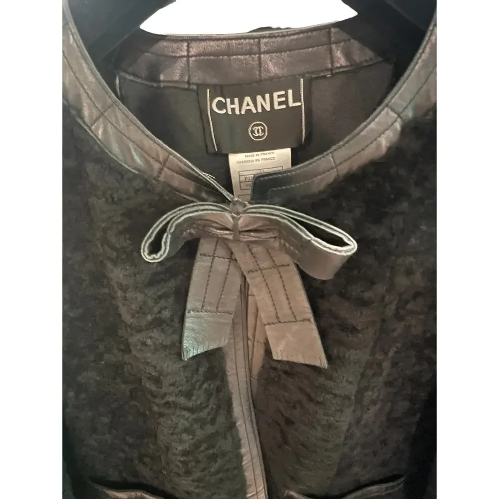 Chanel 2003 Lambskin Leather Bow Cropped Jacket Black Size 42